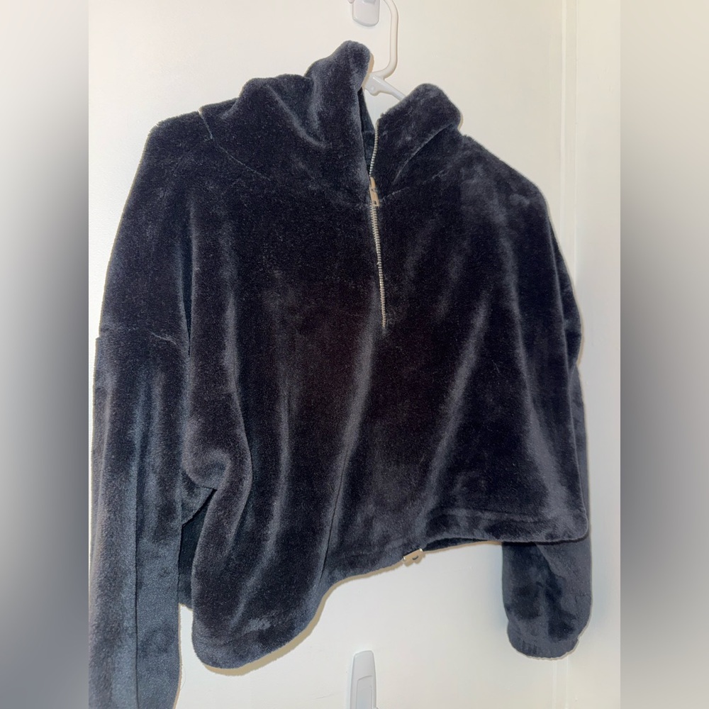 forever 21 black fuzzy & soft quarter zip sweatshirt hoodie